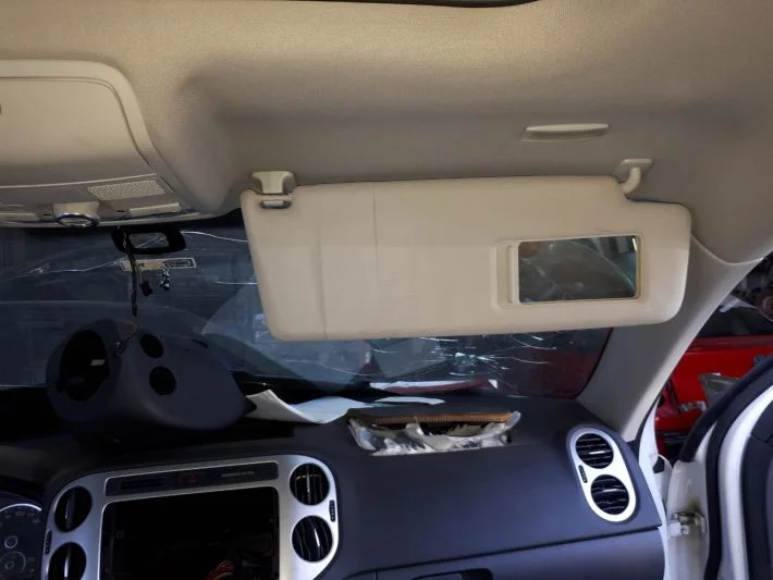 VW TİGUAN GÜNEŞLİK