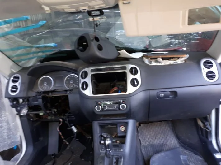 VW TİGUAN GÖĞÜS HAVALANDIRMA IZGARALARI