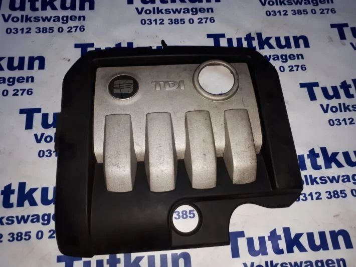 VW JETTA MOTOR ÜST KORUMA KAPAĞI