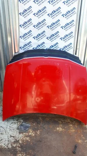 VW GOLF 4 1997-2004 KIRMIZI RENK ÇIKMA HATASIZ ÖN KAPUT