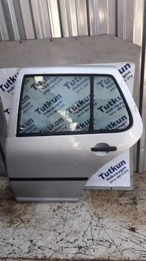 VW GOLF 4 1997-2004 MODEL GÜMÜŞ GRİ SOL ARKA KAPI