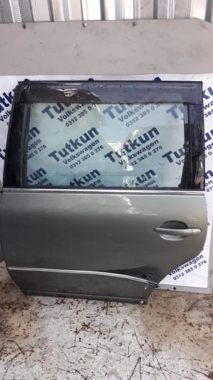 VW PASSAT 1997-2005 STATİON WAGON FISTIK YEŞİLİ SOL ARKA KAPI