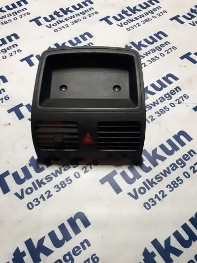 VW GOLF 5 2005-2010 ORTA ÜFLEME IZGARASI