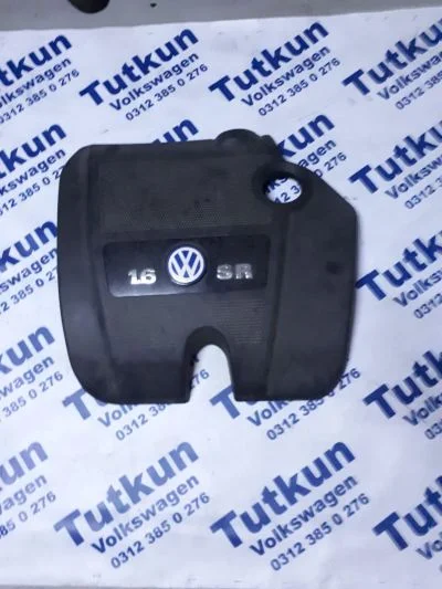 VW BORA BFq MOTOR MOTOR ÜST PLASTİĞİ