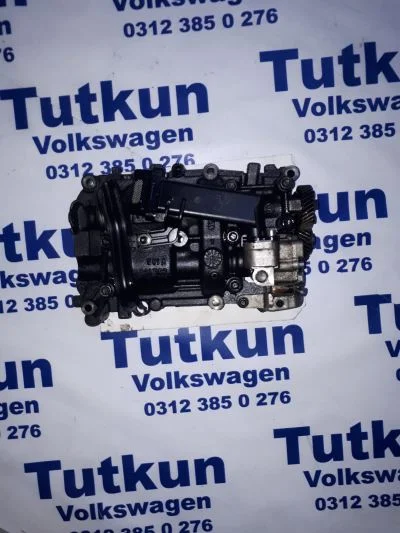 03G103537 B-03G115105C AUDİ A6 2.0 ÇIKMA ORJİNAL YAĞ POMPASI