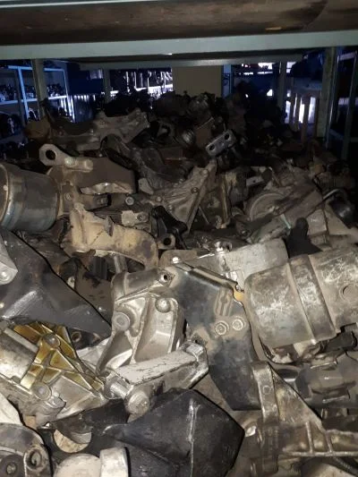 VW SEAT SKODA AUDİ ÇEŞİTLİ MOTOR VE ŞANZIMAN KULAKLARI