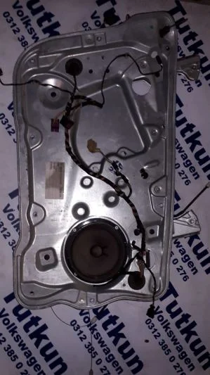 VW POLO HEŞBEK 1996-2001 CAM KRİKOSU