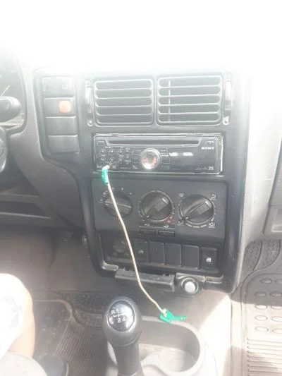 VW POLO GÖĞÜS ÇERÇEVESİ