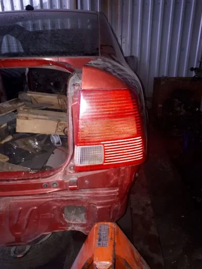 VOLKSWAGEN PASSAT SAĞ ARKA STOP LAMBASI