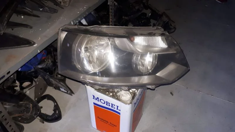 VW TRANSPORTER T6 2011-2014 MODELLERE UYUMLU ÇIKMA ORJİNAL SAĞ ÖN FAR
