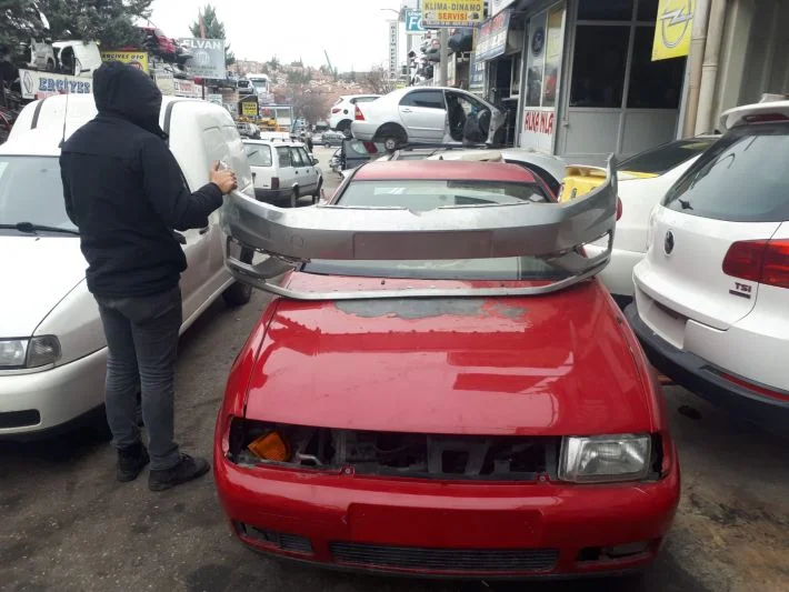 VW GOLF 7 BUÇUK ÖN TAMPON
