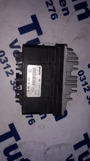 VW Golf 1.8 MOTOR BEYNİ 8A0907311H
