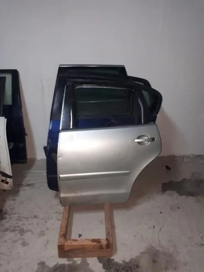 VW POLO 2002-2009 GÜMÜŞ GRİ SOL ARKA KAPI