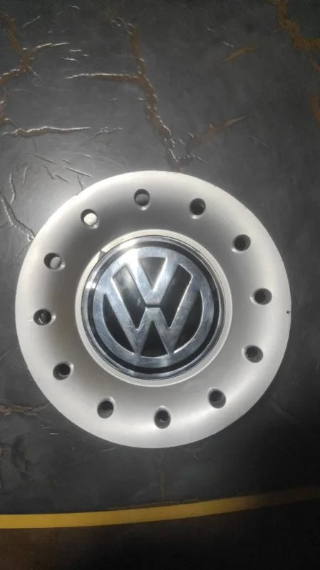 volkswagen bora çelik jant göbeği