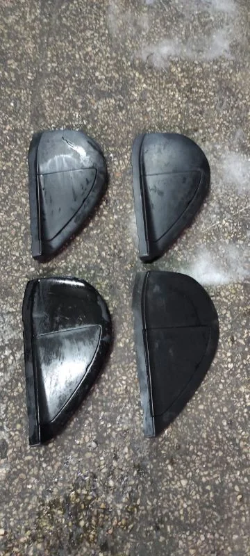 VOLKSWAGEN BORA GÖĞÜS YAN KAPAĞI SİGORTA KAPAĞI